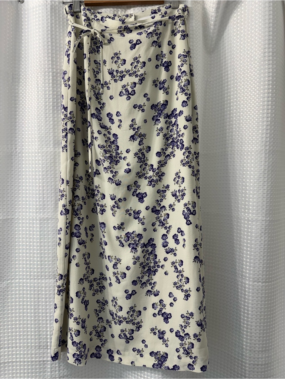 Rouje Cream and Purple Floral Wrap Skirt